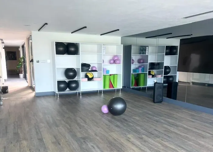 Retreat Block B1 Unit16