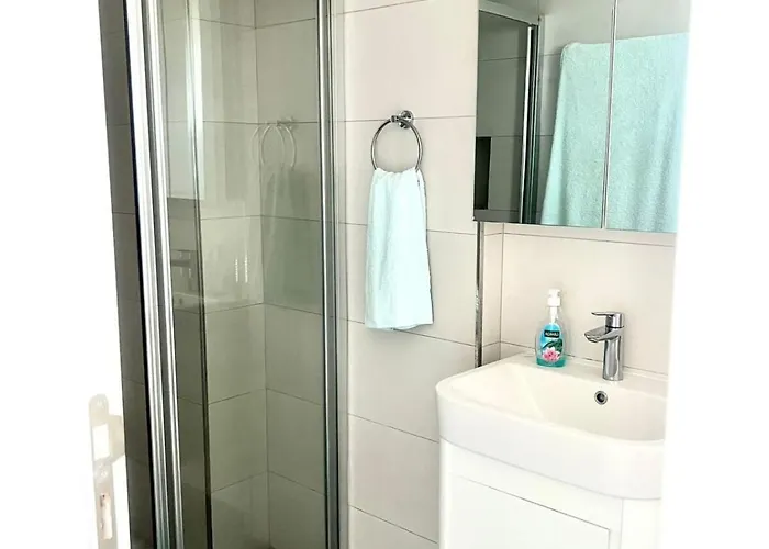 アパート Retreat Block B1 Unit16 *