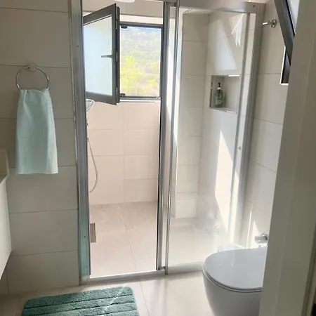 Retreat Block B1 Unit16