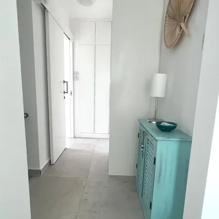 Apartment Retreat Block B1 Unit16